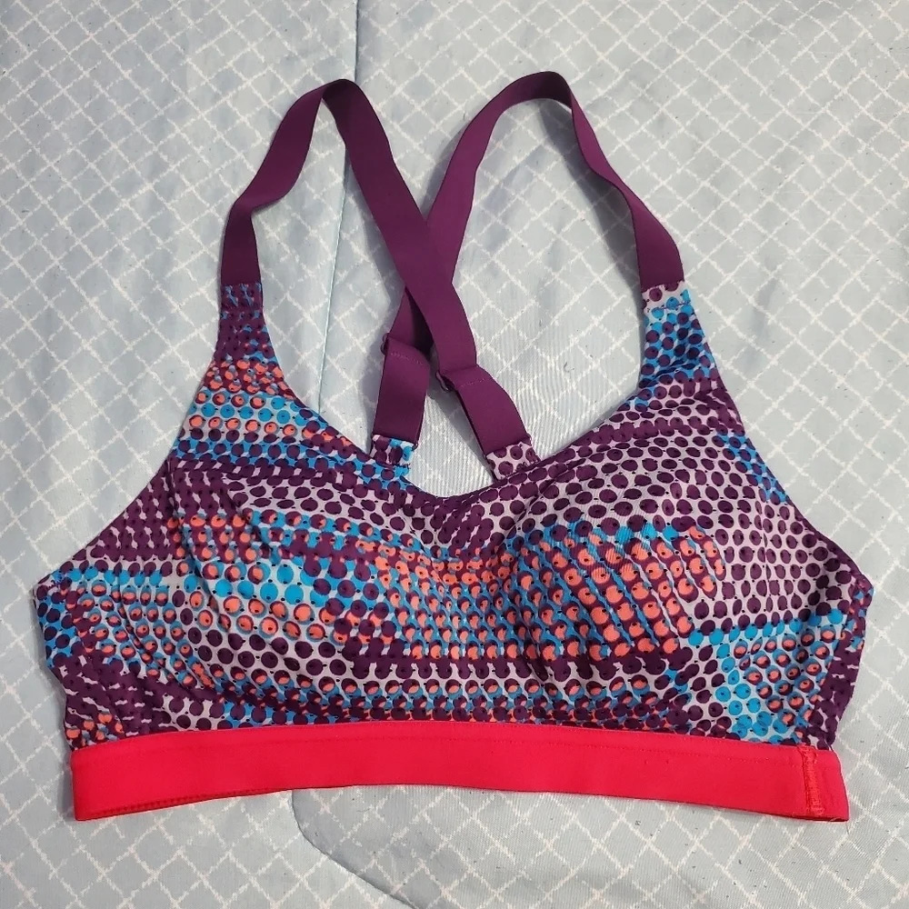 Victoria's Secret VSX Sport Lightly Padded Sports Bra 32B